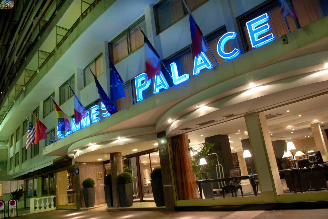 Book a cheap room in Cannes Palace Hotel